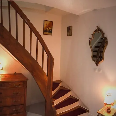 Casa vacanze Maison Avec Terrasse Centre-cottage Garden Terrace Center Old Town