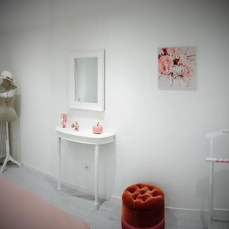 Casa vacanze Maison Avec Terrasse Centre-cottage Garden Terrace Center Old Town