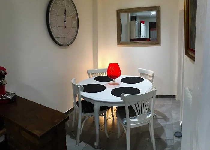 Maison Avec Terrasse Centre-cottage Garden Terrace Center Old Town