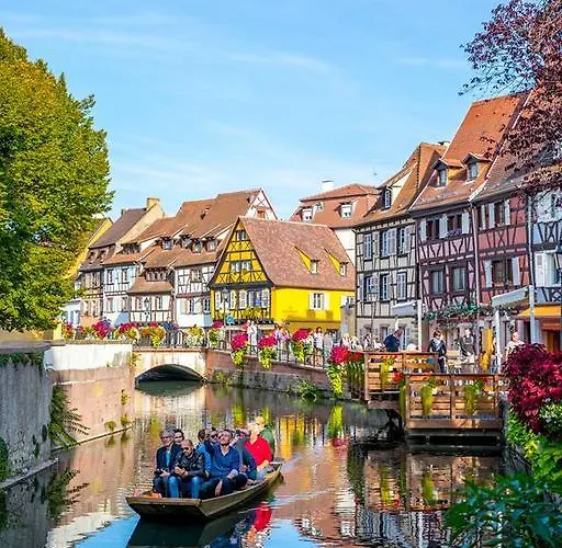 Maison Avec Terrasse Centre-cottage Garden Terrace Center Old Town Casa de Férias *